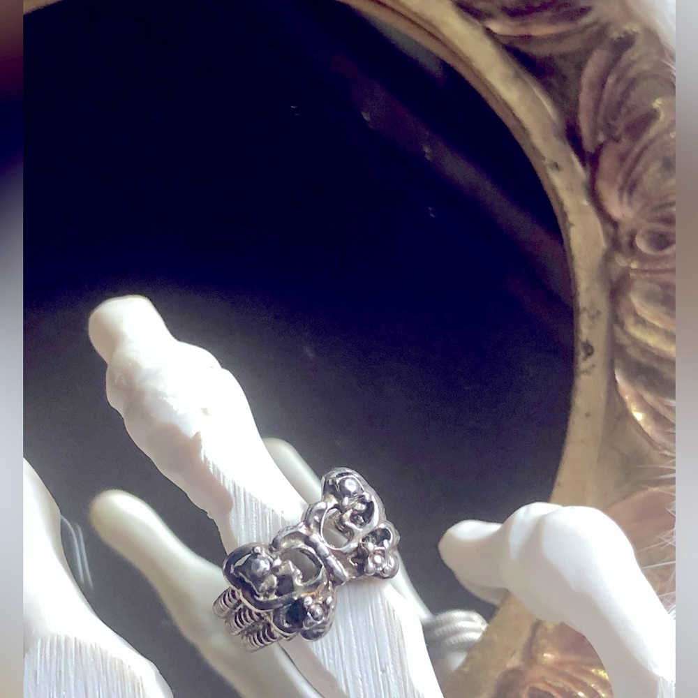 Silver Butterfly Ring - Picture 3 of 10